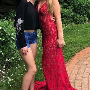 Red prom dress